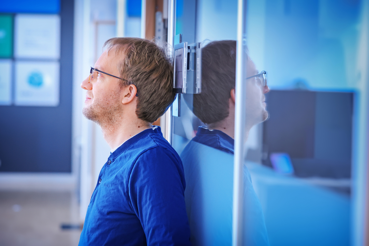 
                        <p>
                            <a href="/res/img/presseinformationen/highres/garbe_Ansgar01.jpg" class="new-window">Download JPG hochauflösend</a><br />
                            Fotograf: Amac Garbe
                        </p>
                    